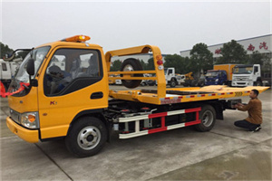 梧州哪里有拖车服务