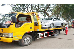 梧州附近24小时汽车拖车服务热线